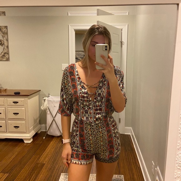 Patterned romper - Picture 1 of 2